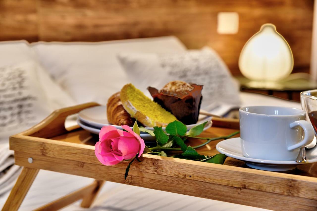 Bed & Breakfast Le Due G วาเรเซ ภายนอก รูปภาพ
