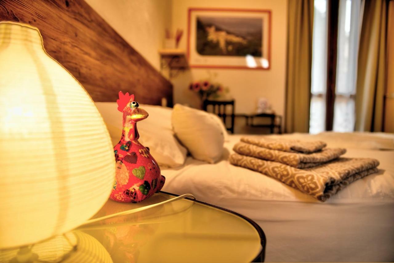 Bed & Breakfast Le Due G วาเรเซ ภายนอก รูปภาพ