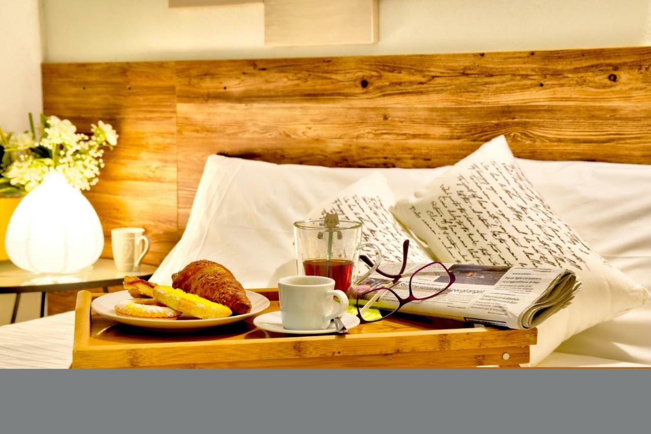 Bed & Breakfast Le Due G วาเรเซ ภายนอก รูปภาพ